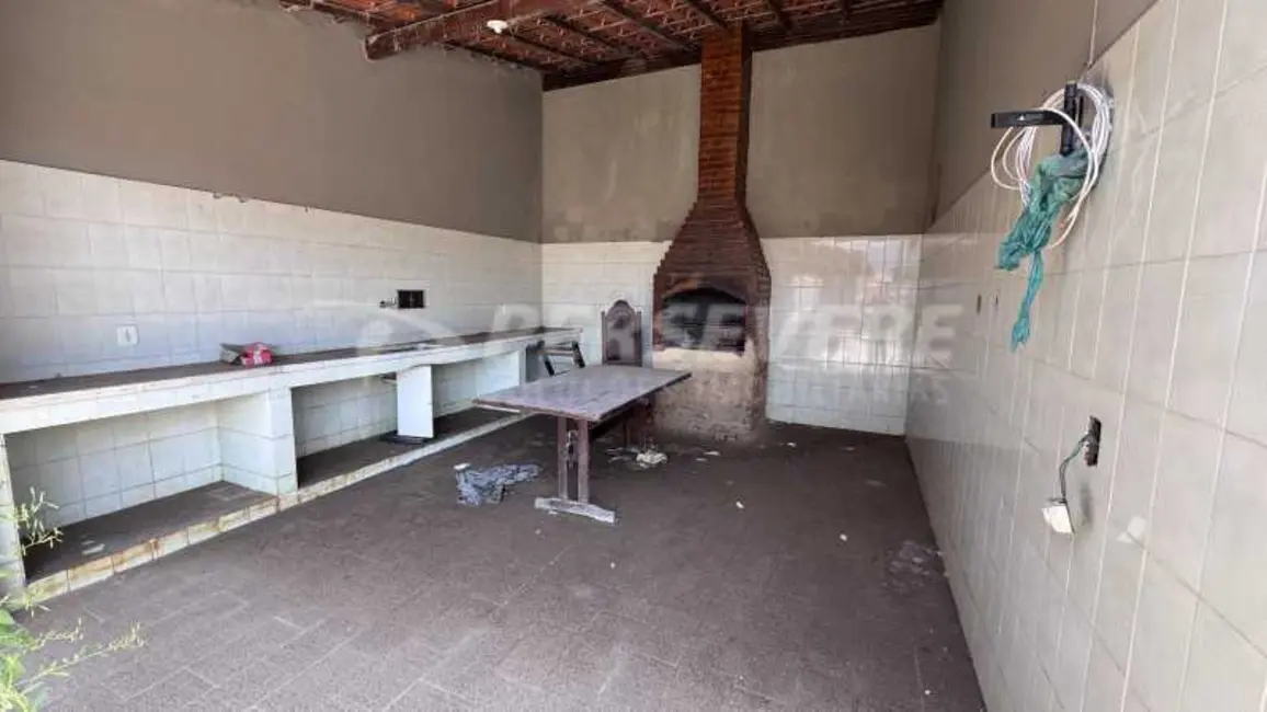 Foto 4 de Casa com 4 quartos à venda, 240m2 em Marica - RJ
