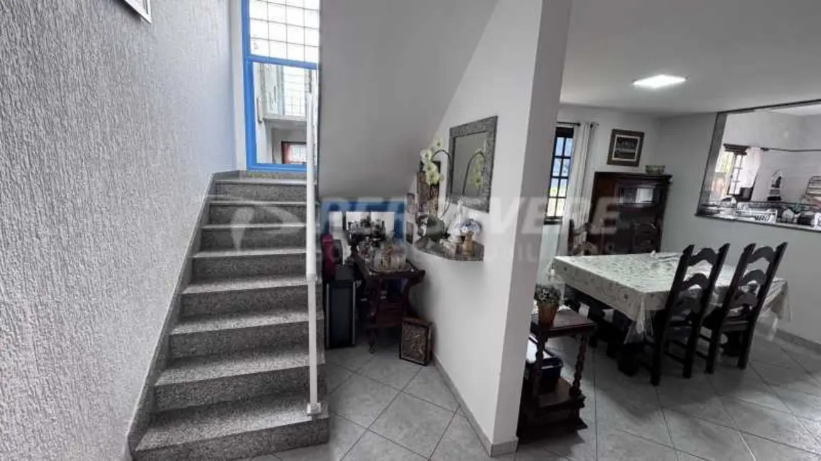 Foto 6 de Casa com 4 quartos à venda, 270m2 em Marica - RJ