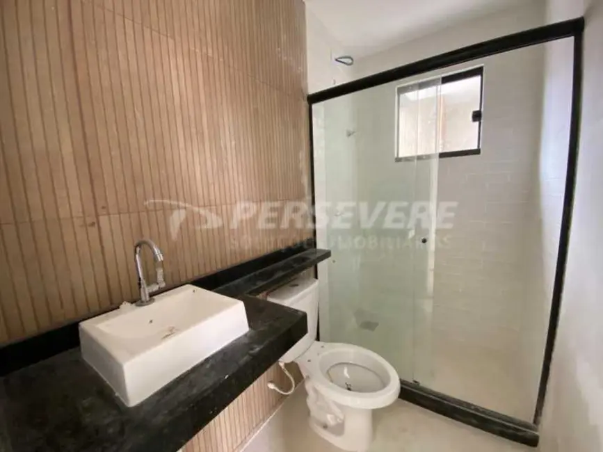 Foto 8 de Casa com 2 quartos à venda, 56m2 em Marica - RJ