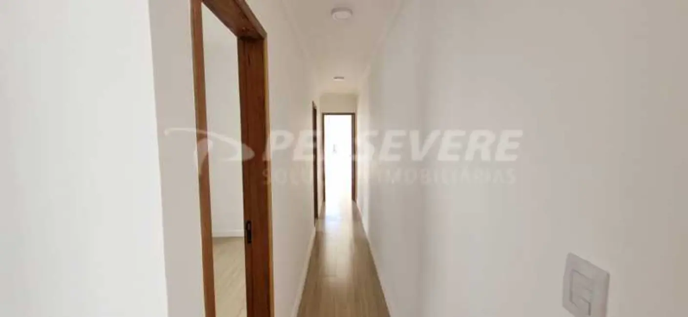 Foto 6 de Casa com 3 quartos à venda, 134m2 em Marica - RJ