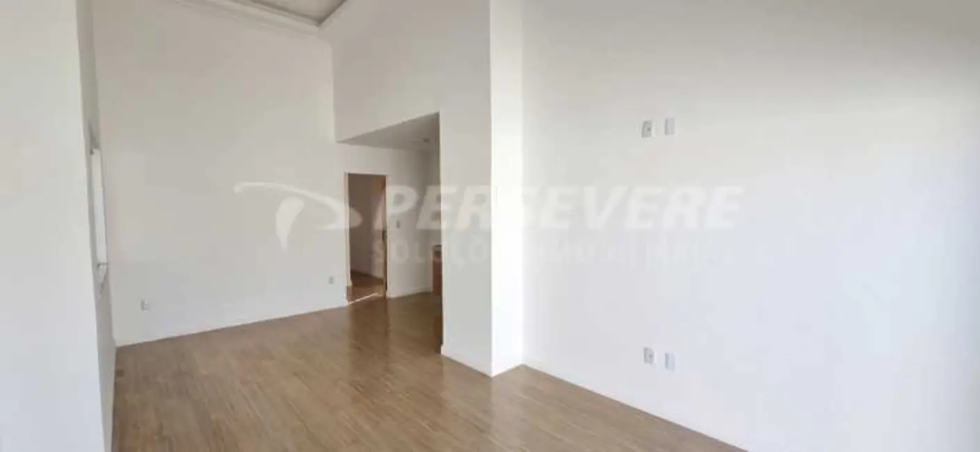 Foto 4 de Casa com 3 quartos à venda, 134m2 em Marica - RJ
