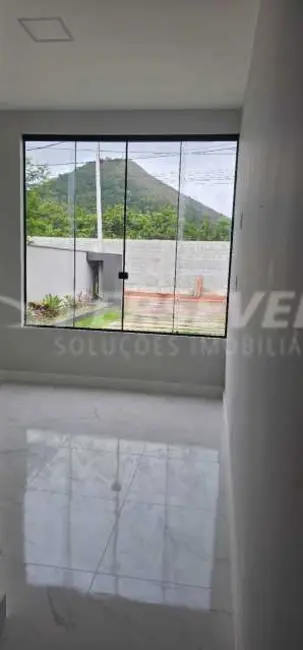 Foto 8 de Casa de Condomínio com 4 quartos à venda, 140m2 em Marica - RJ