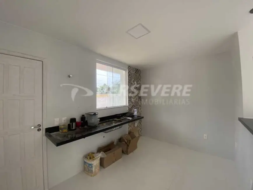 Foto 4 de Casa com 4 quartos à venda, 115m2 em Marica - RJ
