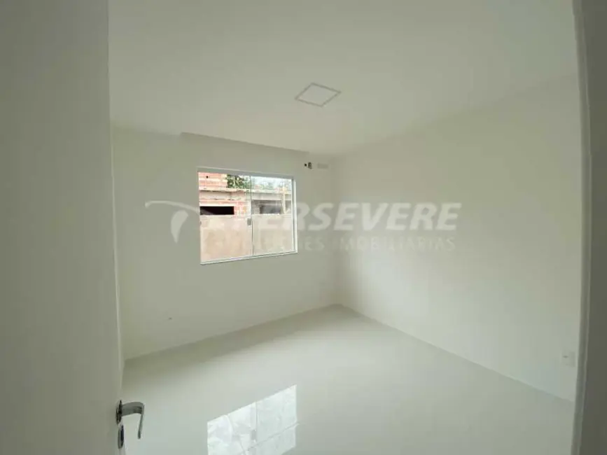 Foto 7 de Casa com 4 quartos à venda, 115m2 em Marica - RJ