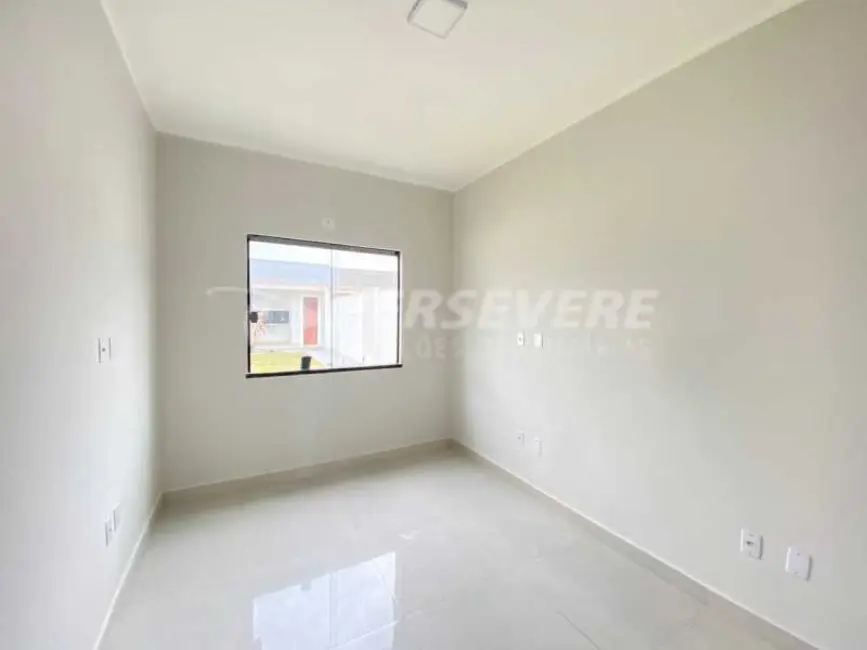 Foto 9 de Casa com 2 quartos à venda, 80m2 em Marica - RJ