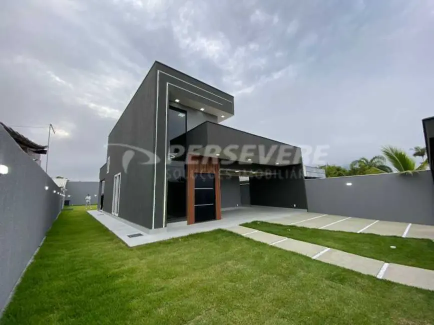 Foto 3 de Casa com 3 quartos à venda, 122m2 em Marica - RJ