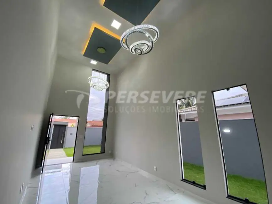 Foto 4 de Casa com 3 quartos à venda, 122m2 em Marica - RJ