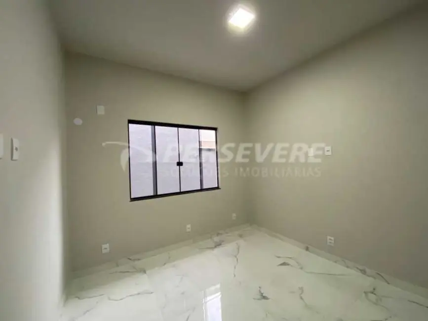 Foto 8 de Casa com 3 quartos à venda, 122m2 em Marica - RJ