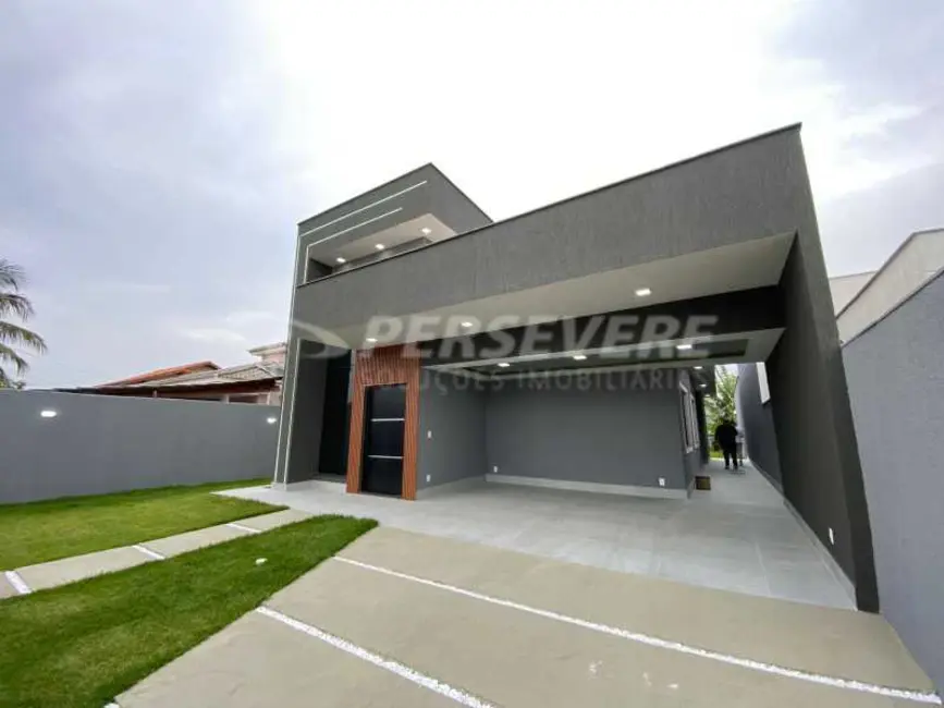 Foto 2 de Casa com 3 quartos à venda, 122m2 em Marica - RJ