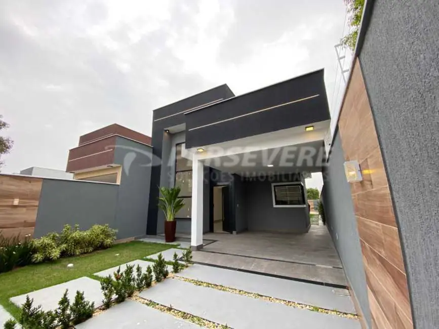 Casa com 2 quartos à venda, 176m2 em Marica - RJ - imagem 2 Foto 2 de Casa com 2 quartos à venda, 176m2 em Marica - RJ