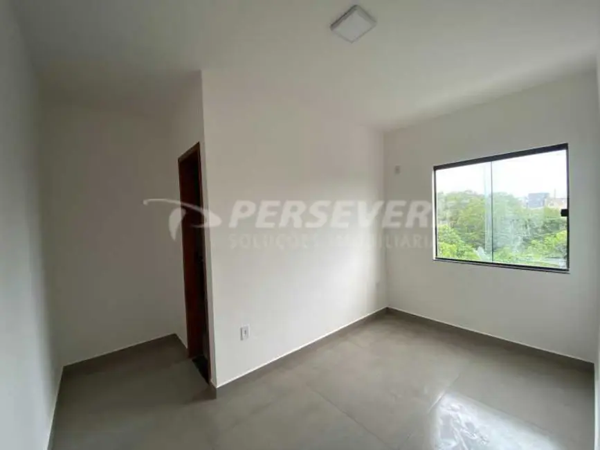 Foto 7 de Casa com 2 quartos à venda, 70m2 em Marica - RJ