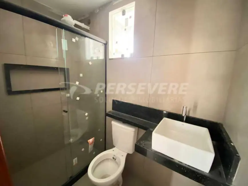 Foto 8 de Casa com 2 quartos à venda, 70m2 em Marica - RJ