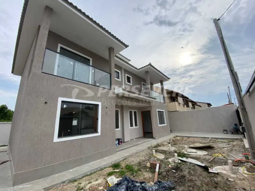 Foto 3 de Casa com 2 quartos à venda, 85m2 em Marica - RJ