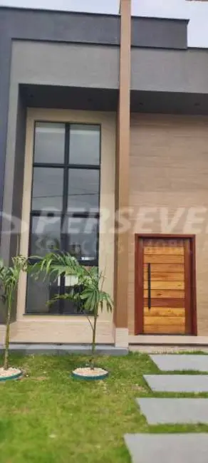 Foto 7 de Casa com 3 quartos à venda, 131m2 em Marica - RJ
