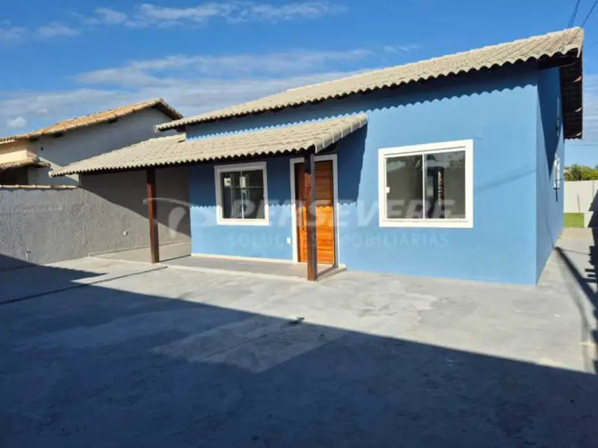 Foto 2 de Casa com 3 quartos à venda, 98m2 em Marica - RJ