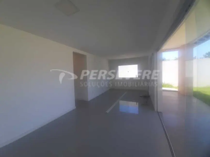 Foto 2 de Casa com 3 quartos à venda, 260m2 em Marica - RJ