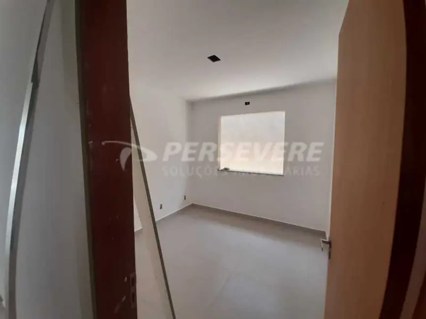 Foto 9 de Casa com 3 quartos à venda, 108m2 em Marica - RJ