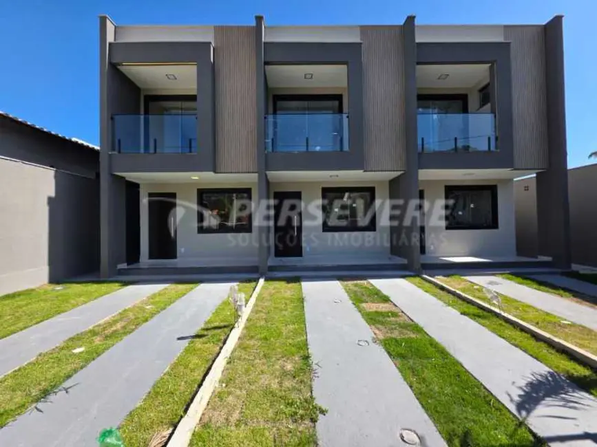 Foto 1 de Casa com 2 quartos à venda, 85m2 em Marica - RJ