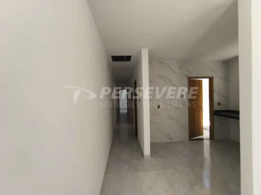 Foto 5 de Casa com 2 quartos à venda, 77m2 em Marica - RJ