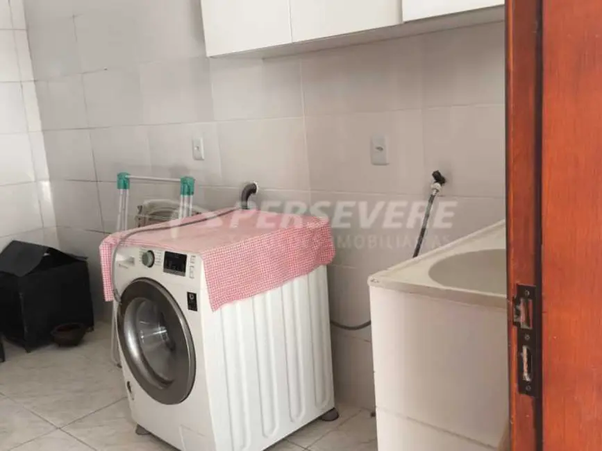 Foto 9 de Casa com 3 quartos à venda, 165m2 em Marica - RJ