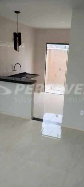 Foto 6 de Casa com 2 quartos à venda, 75m2 em Marica - RJ
