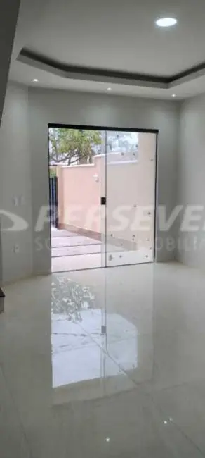 Foto 4 de Casa com 2 quartos à venda, 75m2 em Marica - RJ
