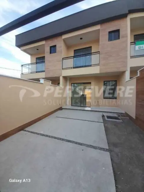 Foto 1 de Casa com 2 quartos à venda, 75m2 em Marica - RJ