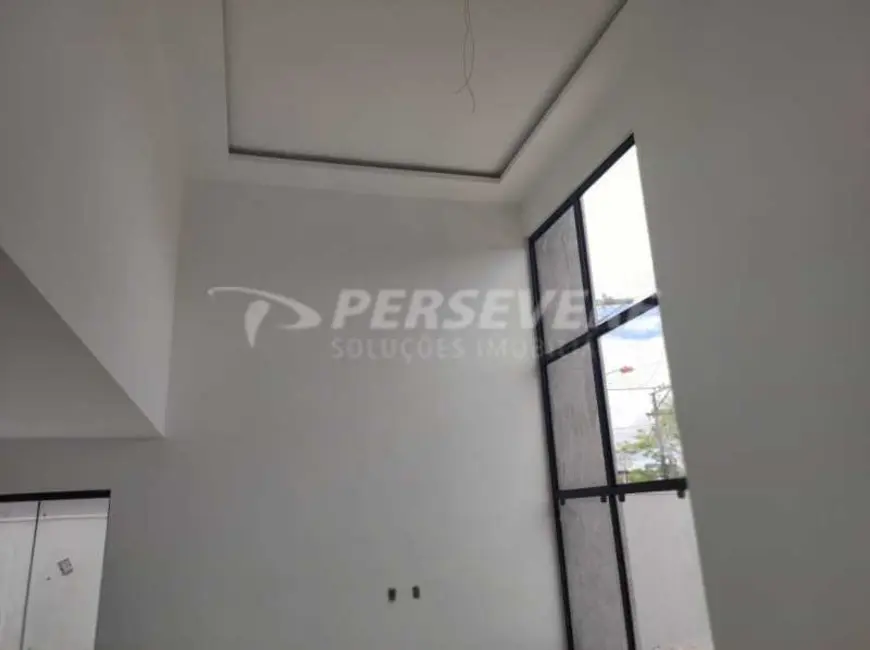 Foto 4 de Casa com 3 quartos à venda, 129m2 em Marica - RJ