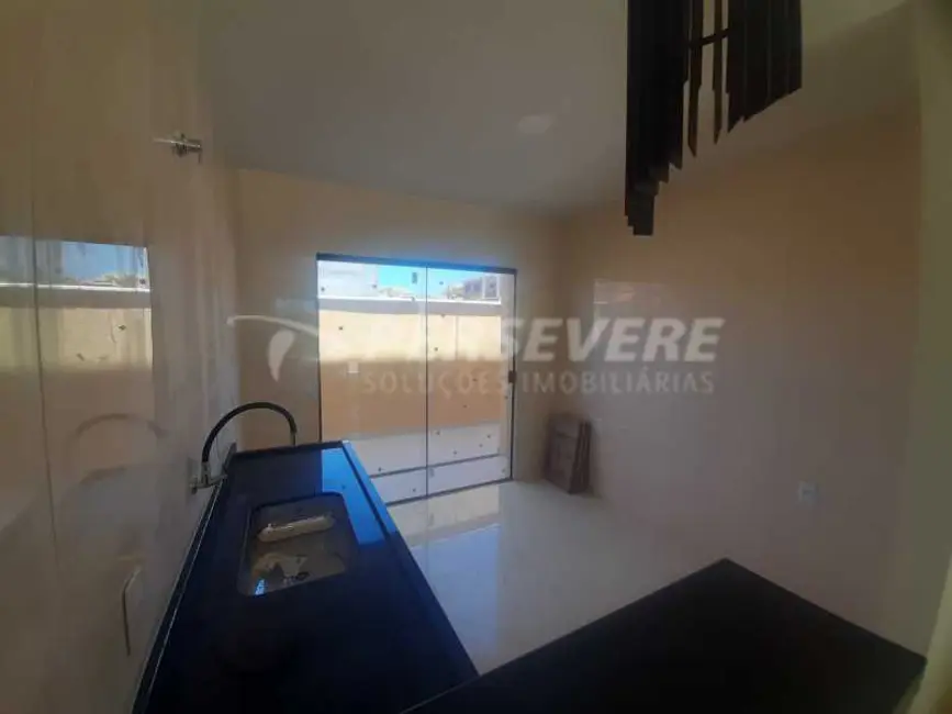 Foto 5 de Casa com 2 quartos à venda, 290m2 em Marica - RJ