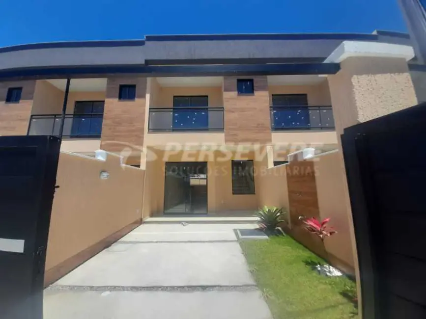 Foto 1 de Casa com 2 quartos à venda, 290m2 em Marica - RJ