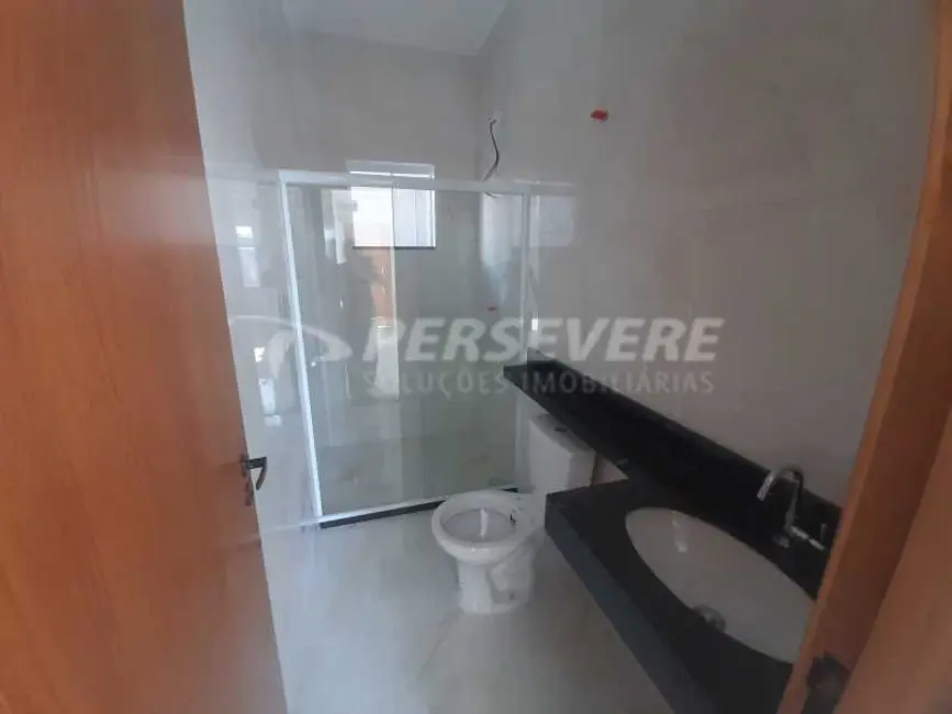 Foto 9 de Casa com 2 quartos à venda, 86m2 em Marica - RJ