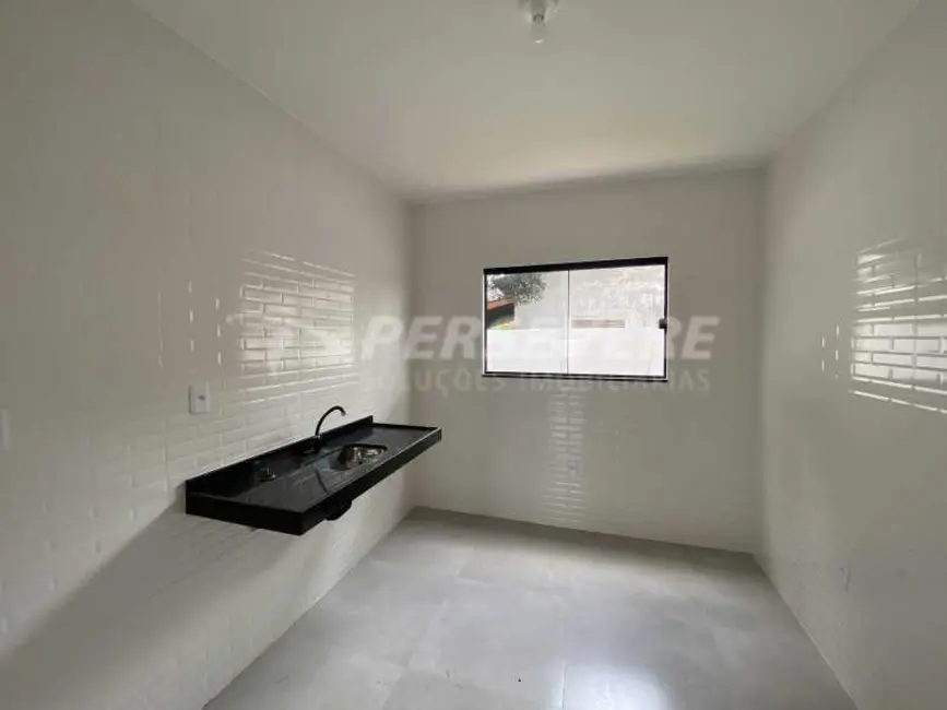 Foto 2 de Apartamento com 2 quartos à venda, 72m2 em Marica - RJ