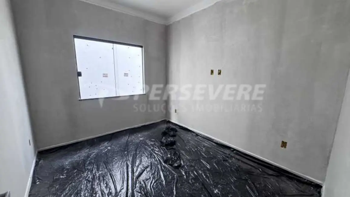 Foto 7 de Casa com 2 quartos à venda, 90m2 em Marica - RJ