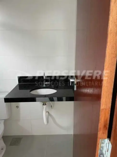 Casa com 2 quartos à venda, 79m2 em Marica - RJ - imagem 8 Foto 8 de Casa com 2 quartos à venda, 79m2 em Marica - RJ