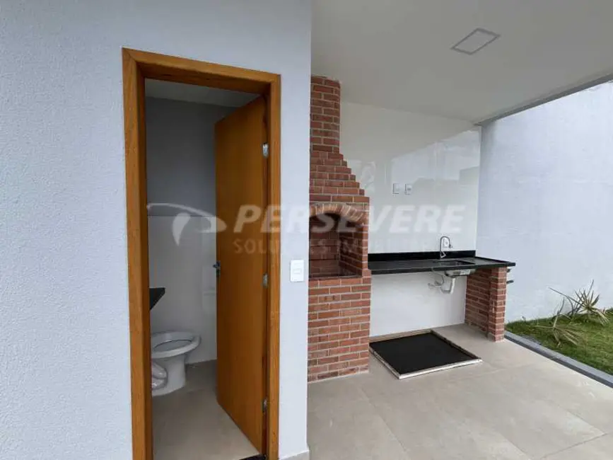 Foto 4 de Casa com 3 quartos à venda, 110m2 em Marica - RJ