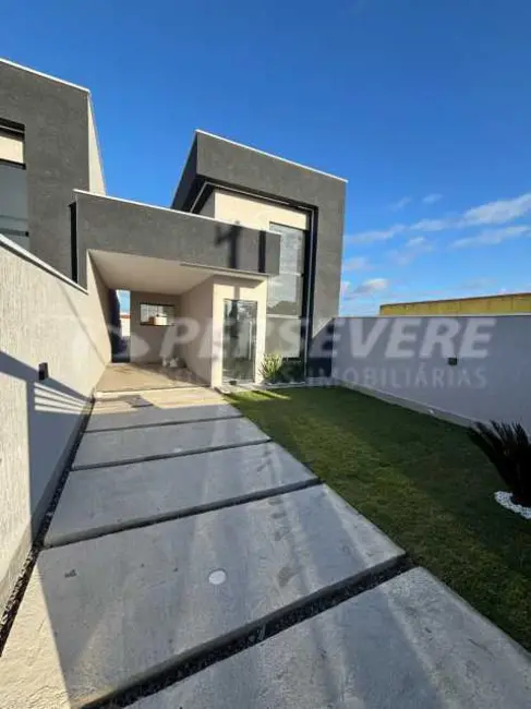 Foto 1 de Casa com 3 quartos à venda, 100m2 em Marica - RJ