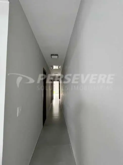 Foto 8 de Casa com 3 quartos à venda, 127m2 em Marica - RJ