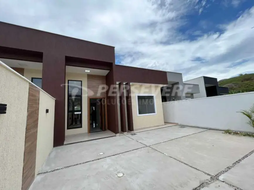 Casa com 3 quartos à venda, 93m2 em Marica - RJ - imagem 2 Foto 2 de Casa com 3 quartos à venda, 93m2 em Marica - RJ