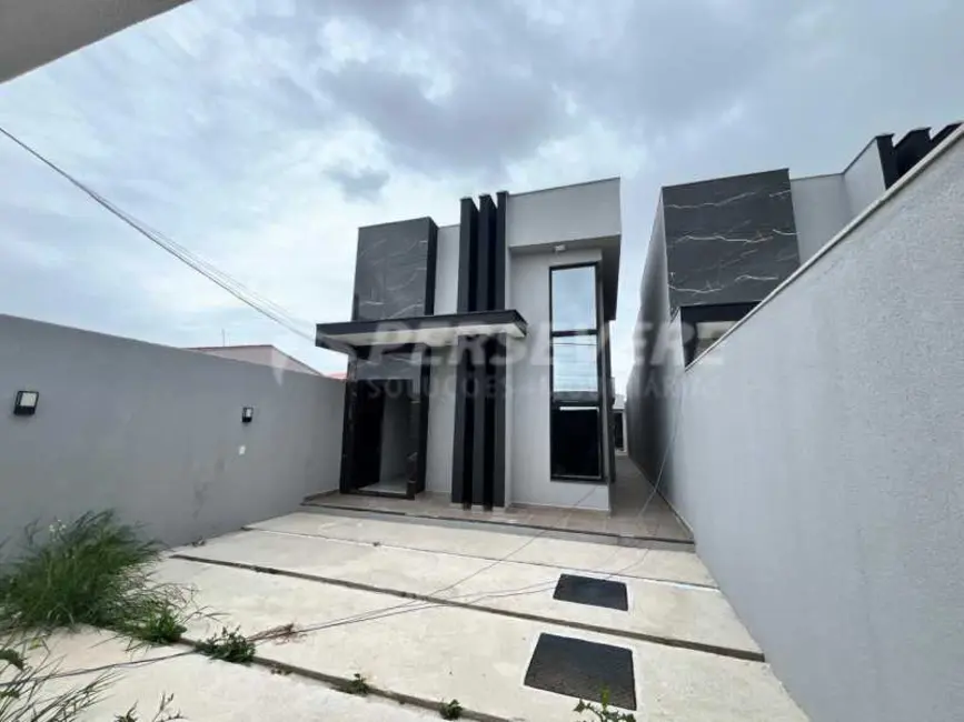 Foto 1 de Casa com 3 quartos à venda, 99m2 em Marica - RJ