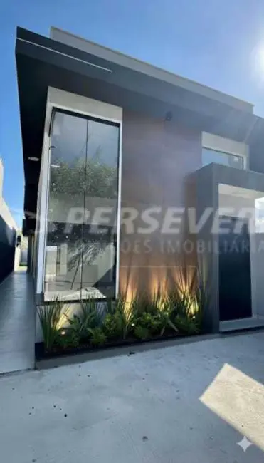 Foto 1 de Casa com 3 quartos à venda, 112m2 em Marica - RJ