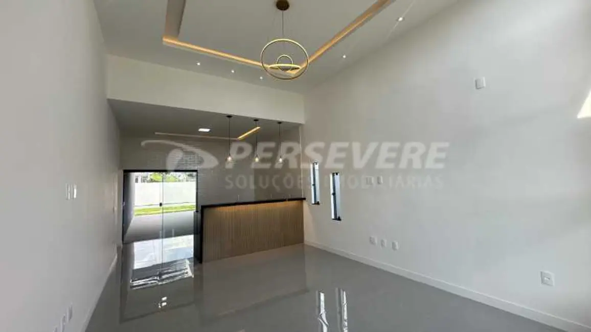 Foto 3 de Casa com 3 quartos à venda, 147m2 em Marica - RJ