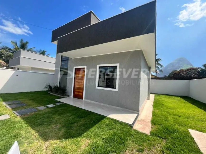 Foto 3 de Casa com 2 quartos à venda, 61m2 em Marica - RJ