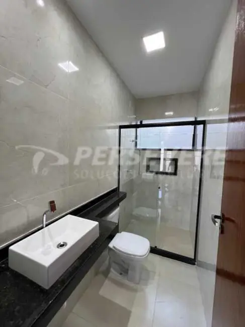 Foto 6 de Casa com 3 quartos à venda, 130m2 em Marica - RJ