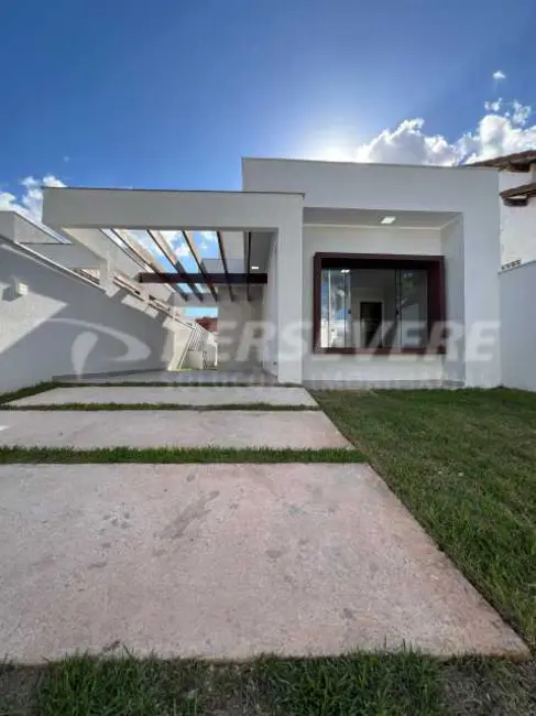 Foto 1 de Casa com 3 quartos à venda, 130m2 em Marica - RJ