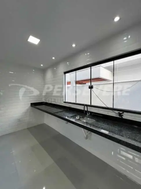 Foto 5 de Casa com 3 quartos à venda, 130m2 em Marica - RJ