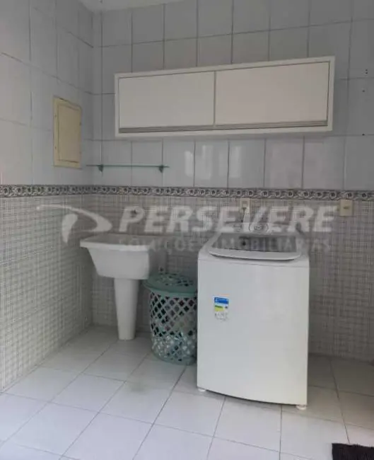 Foto 3 de Casa de Condomínio com 5 quartos à venda, 280m2 em Niteroi - RJ