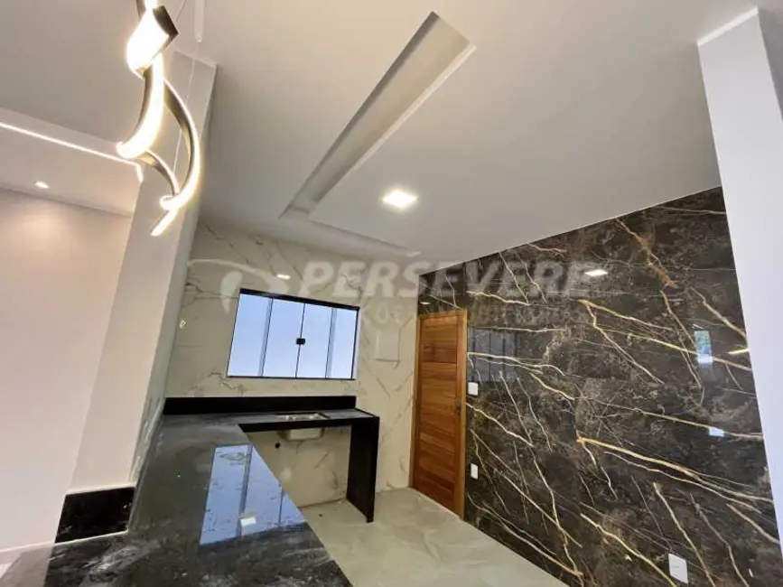 Foto 8 de Casa com 3 quartos à venda, 114m2 em Marica - RJ