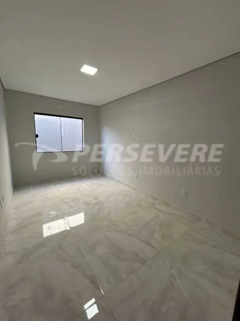 Foto 5 de Casa com 3 quartos à venda, 166m2 em Marica - RJ
