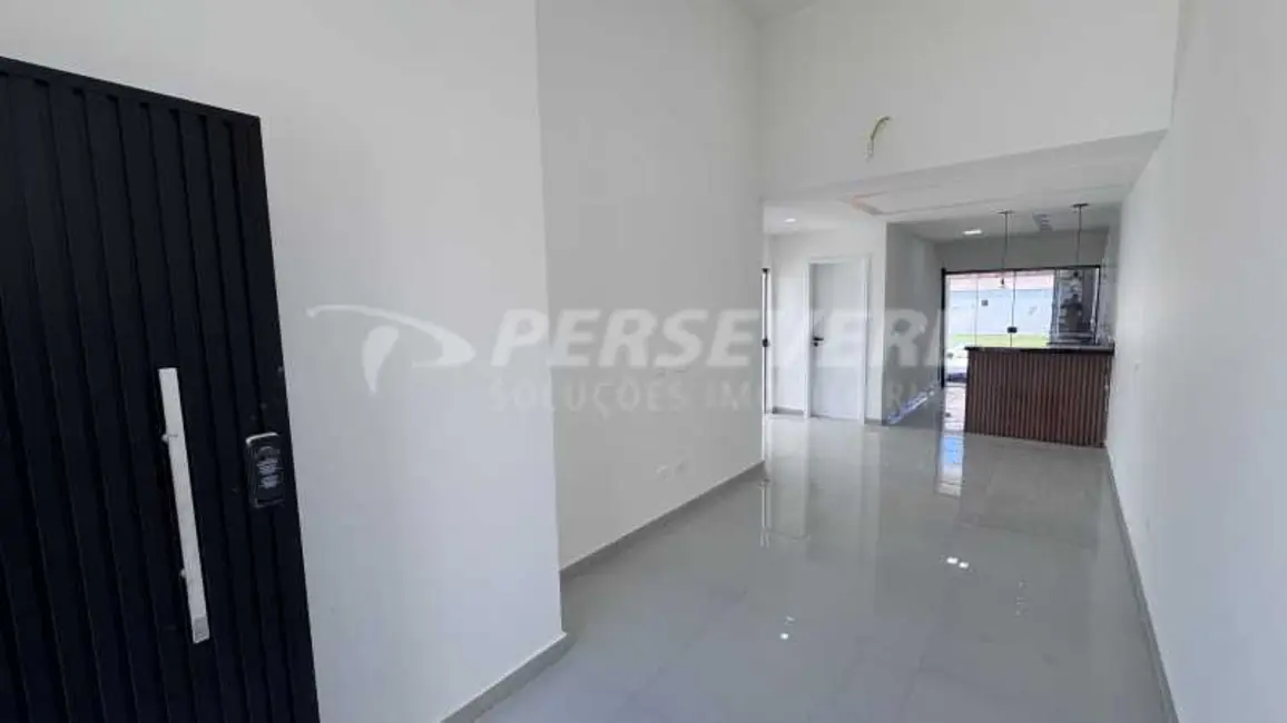 Foto 3 de Casa com 2 quartos à venda, 90m2 em Marica - RJ