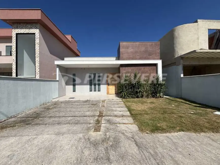 Foto 2 de Casa de Condomínio com 3 quartos à venda, 99m2 em Marica - RJ